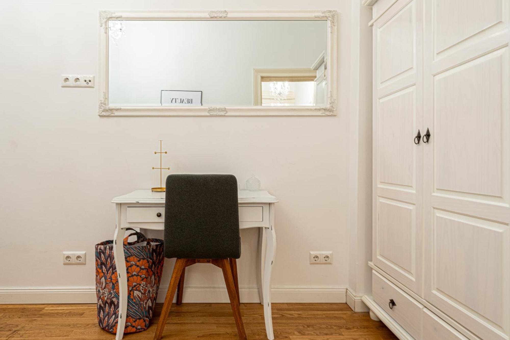 Be In Berlin Apartments Zentral Und Ruhig Fuer Familien Und Geschaeftsreisende In Schoeneberg Esterno foto