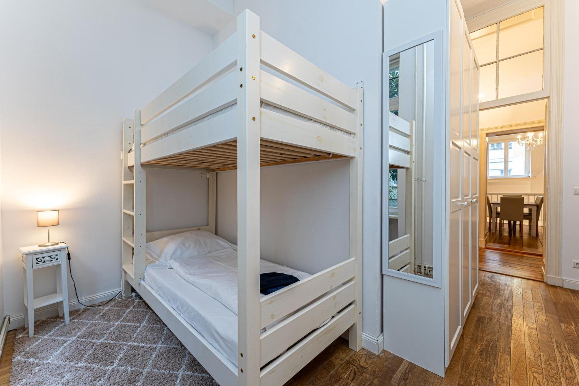 Be In Berlin Apartments Zentral Und Ruhig Fuer Familien Und Geschaeftsreisende In Schoeneberg Esterno foto